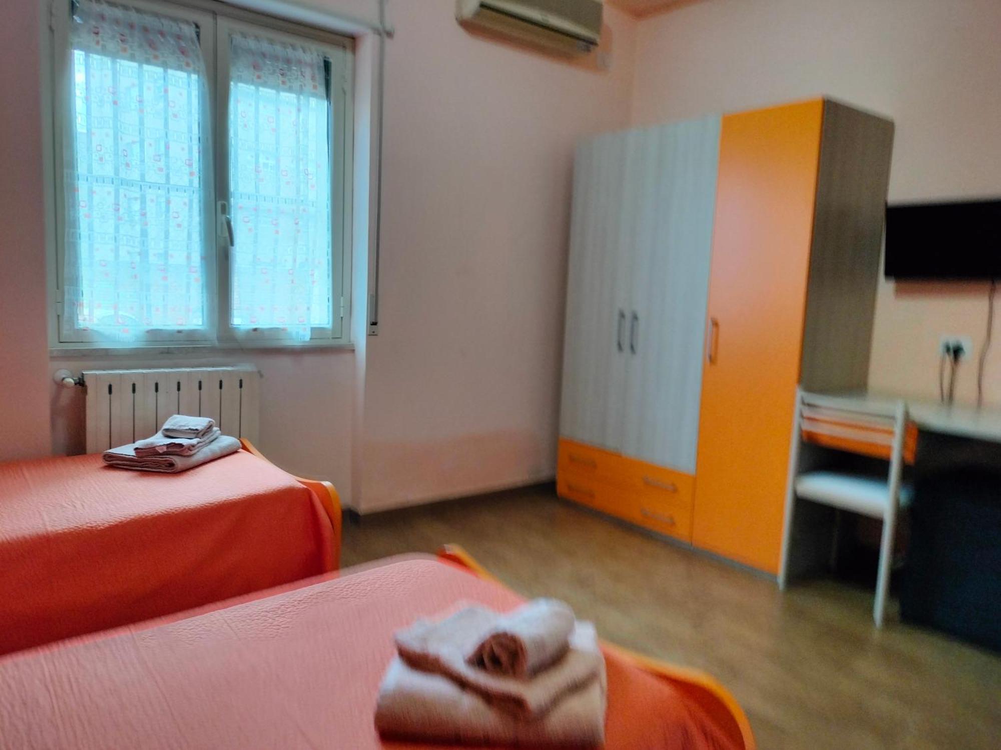 B&B Max Messina Buitenkant foto